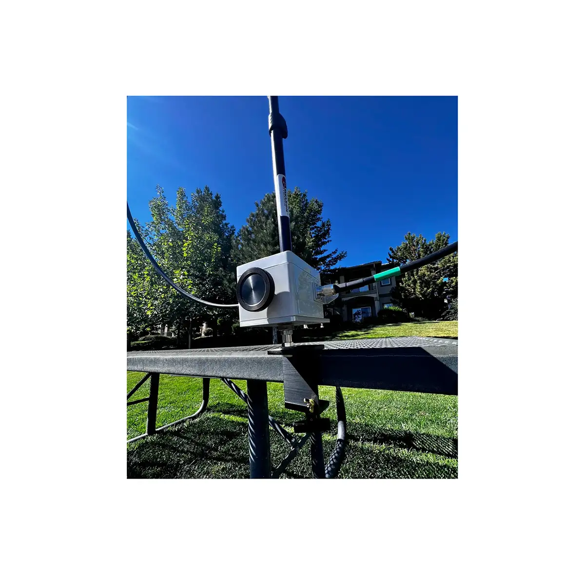 Chameleon Antenna: CHA UCM Universal Clamp Mount in use