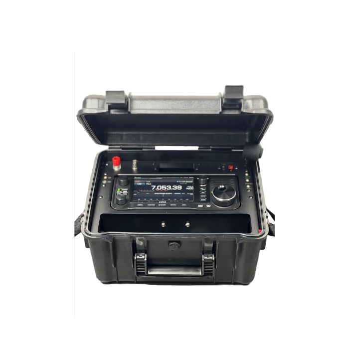 Chelegance JCase705 closeup open with radio