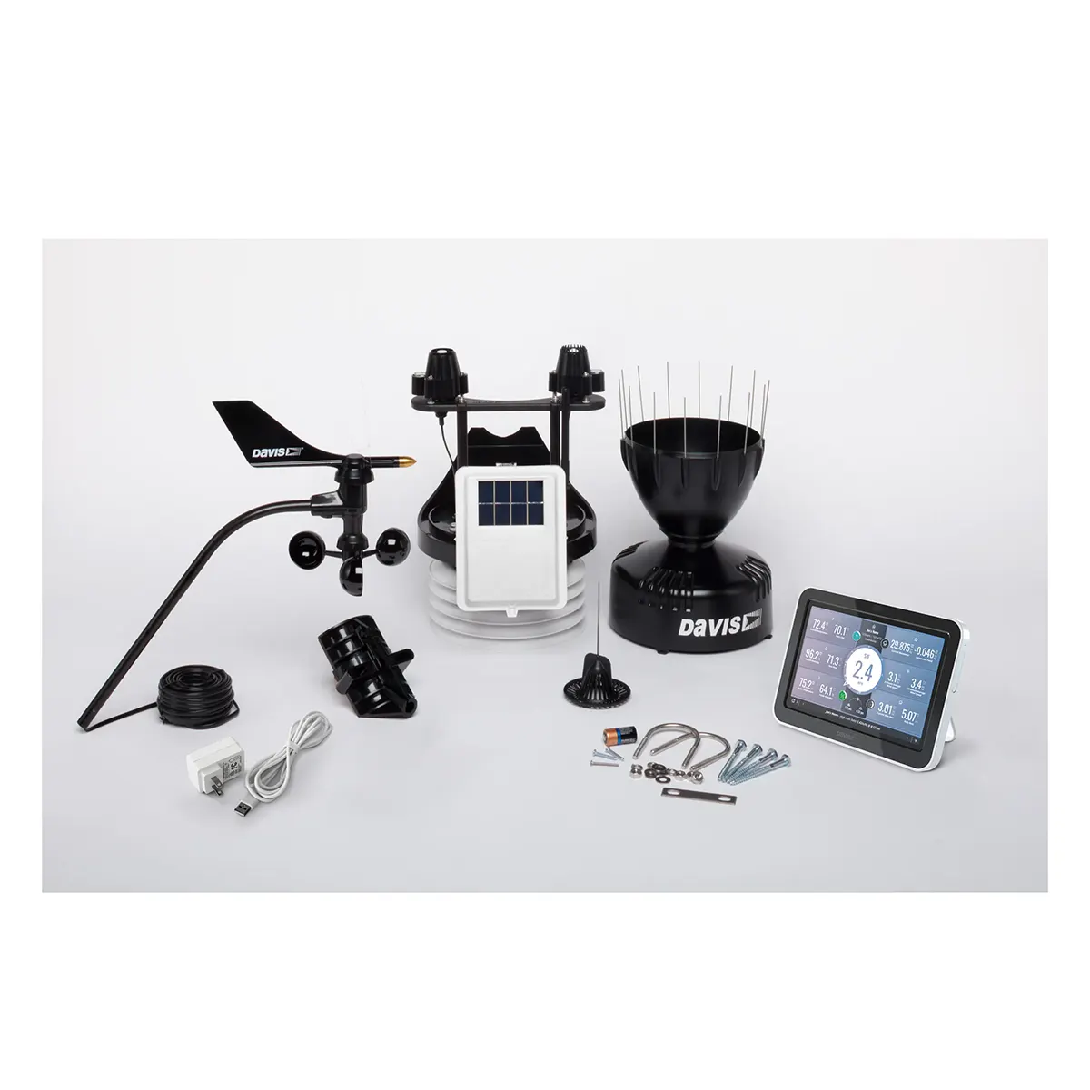 Wireless Vantage Pro2 Plus with UV & Solar Radiation Sensors and WeatherLink Console contents