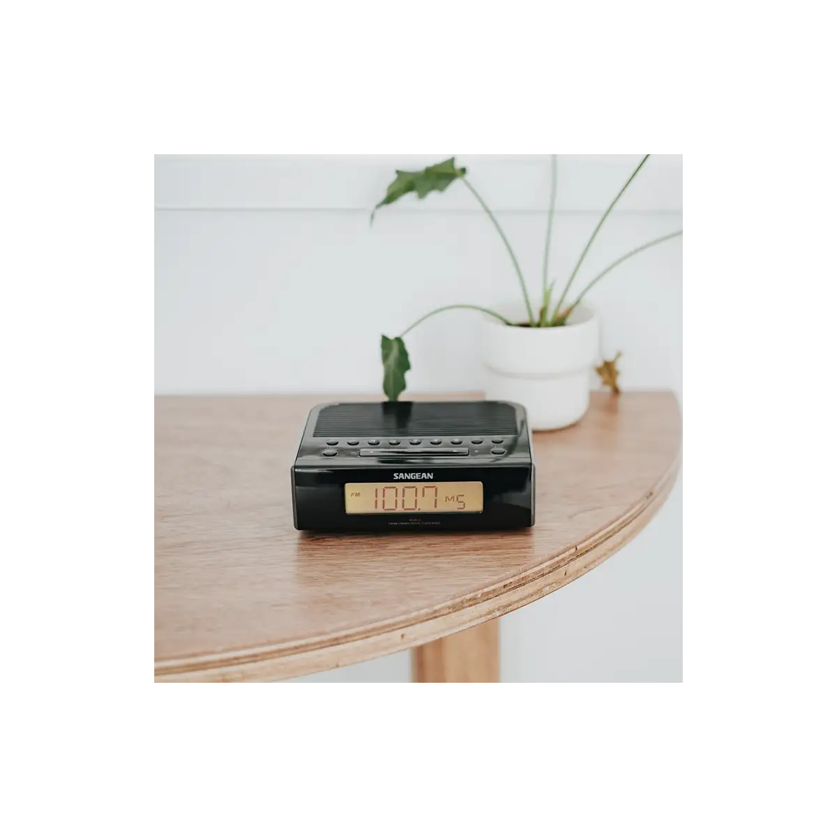 Sangean RCR-5 AM/FM Digital Tuning Radio in black on table